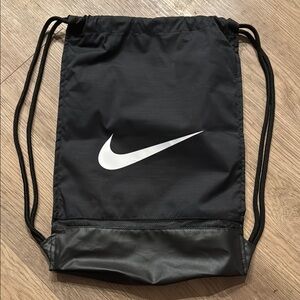 Nike Black and White Backpack Lightweight Design